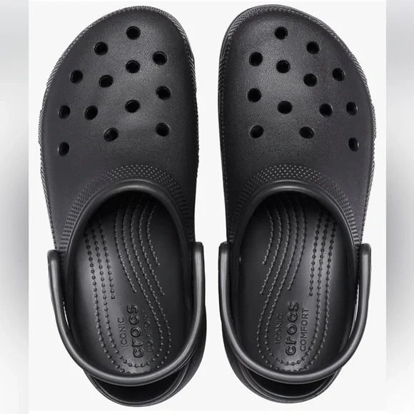 Women’s Black Platform Crocs | Size 8 | New With Tags - Picture 4 of 4